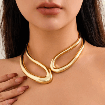 Sculptural Gold-Tone Collar Necklace